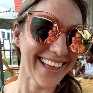 Meet your Posher, Stacy